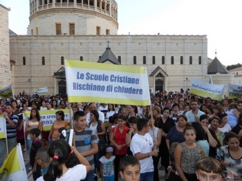 Manifestazione per le scuole cristiane Israele
